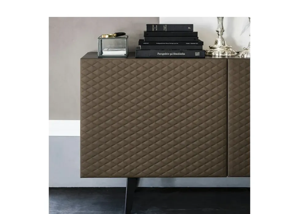 1. Design moderno ed elegante. 2. Realizzato in legno di qualità. 3. Prezzo scontato. 4. Ampio spazio di archiviazione. 5. Facile da montare.