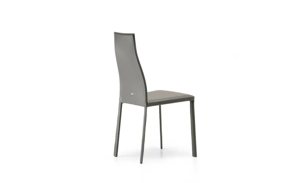 1. Design moderno ed elegante. 2. Costo scontato. 3. Struttura robusta. 4. Facile da montare. 5. Comoda e confortevole.