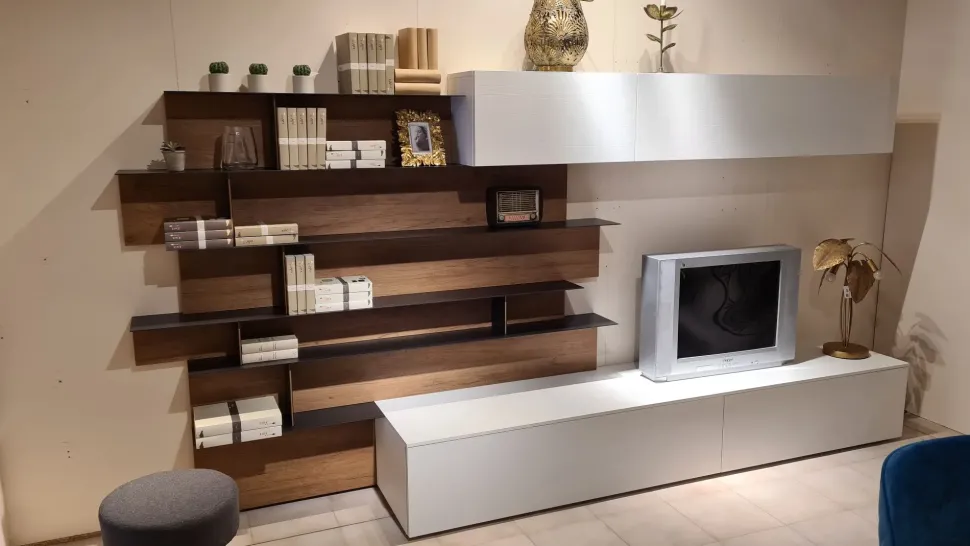 Composizione per il living modello Atlante di Tomasella a prezzo scontato