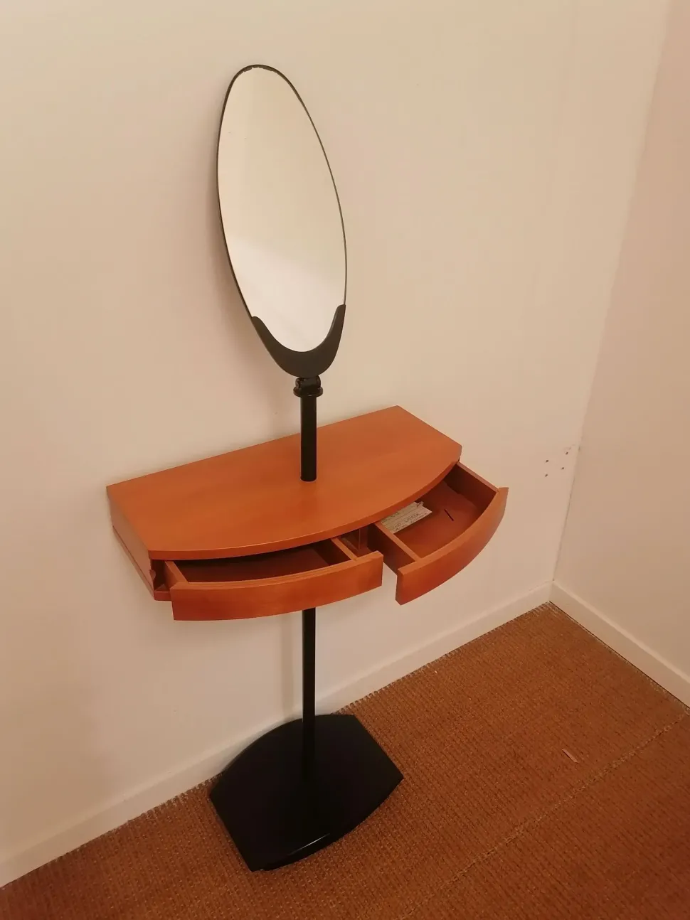 Consolle modello K12 Artigianale scontata del 50%