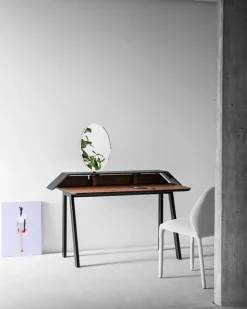 Consolle modello Tolda a marchio Miniforms SCONTATA