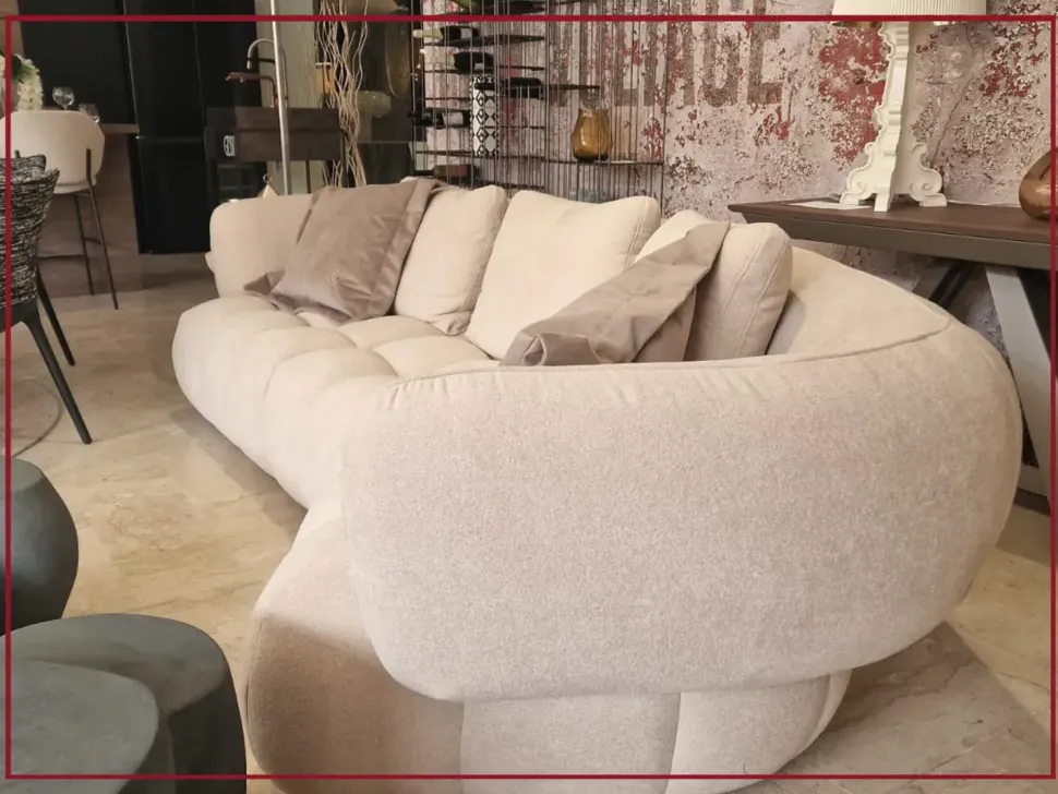 Divano Abbracci in Tessuto Franco ferri a prezzo ribassato