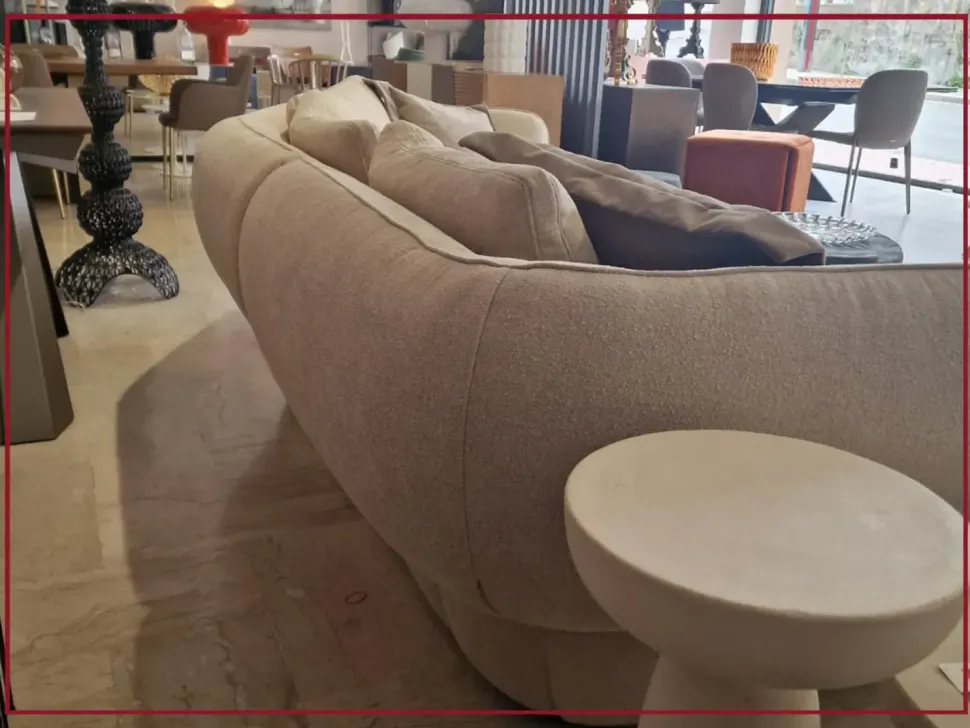 Divano Abbracci in Tessuto Franco ferri a prezzo ribassato