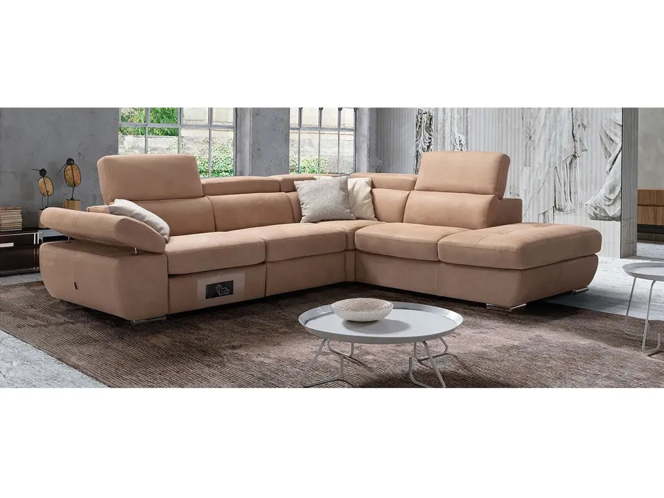 Divano angolare Aurora Tancredi a PREZZO OUTLET scontato del 50%