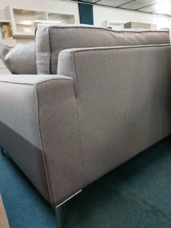 Divano Bond di Cavadivani in stile moderno a prezzo scontato