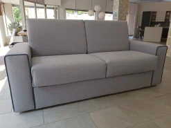 Divano Brian in Tessuto sfoderabile  di Family bedding scontato 12%