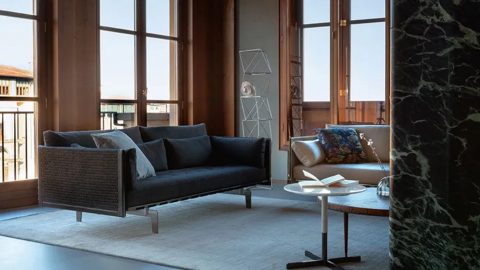 Divano Clayton in Pelle Poltrona frau a prezzo scontato