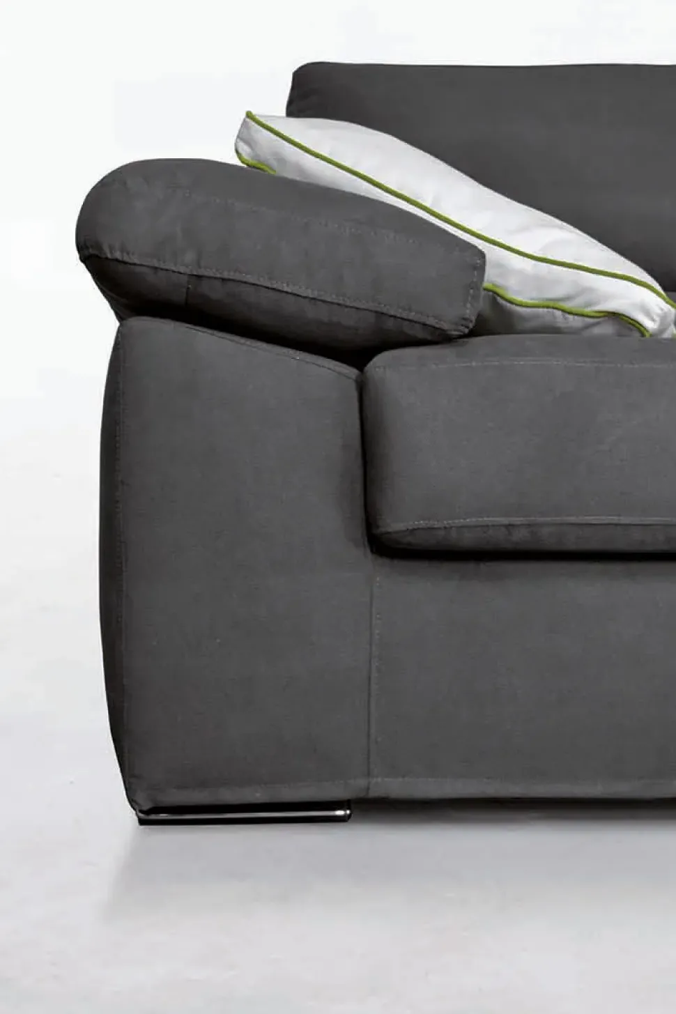 Divano componibile maxi Adele di Salvetti scontato del 40 %