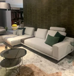 Divano con penisola Blake Bodema: con uno SCONTO ESCLUSIVO del 51%