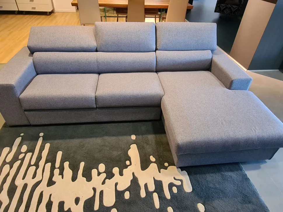 Divano con penisola Giove Biel in Offerta Outlet