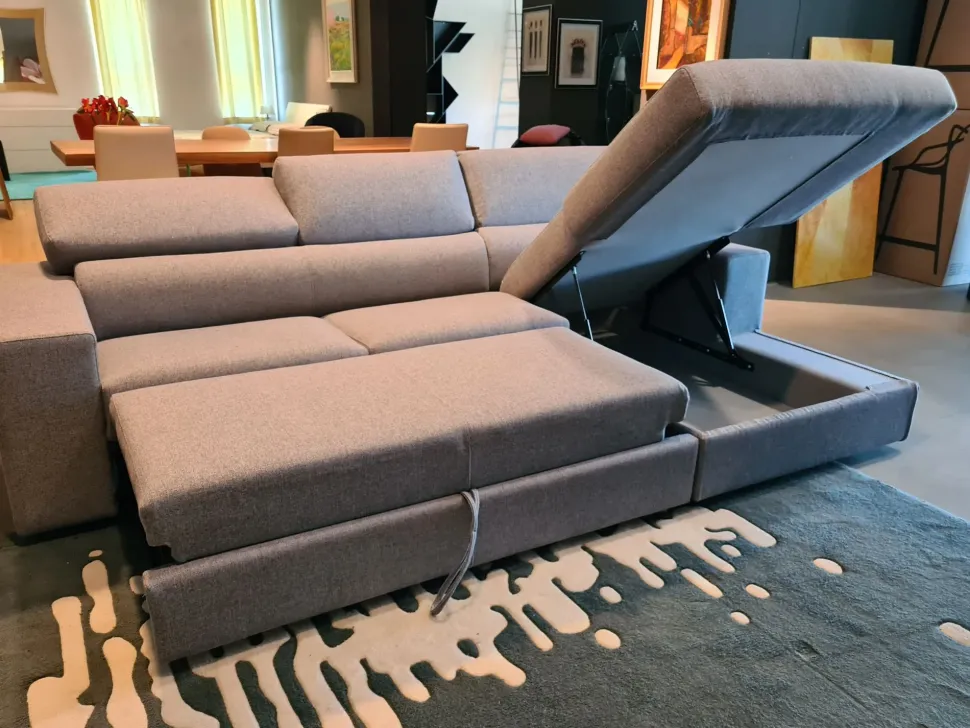 Divano con penisola Giove Biel in Offerta Outlet