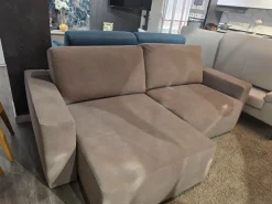 Divano Con penisola Mo26104 Samoa ad un prezzo vantaggioso