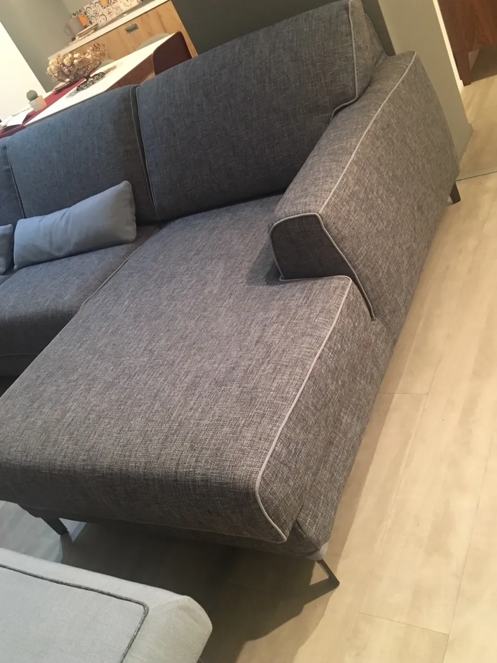 Divano con penisola Newman Felis SCONTO 50%