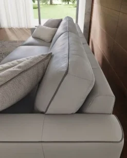 Divano con penisola Russel Le comfort ad un prezzo conveniente