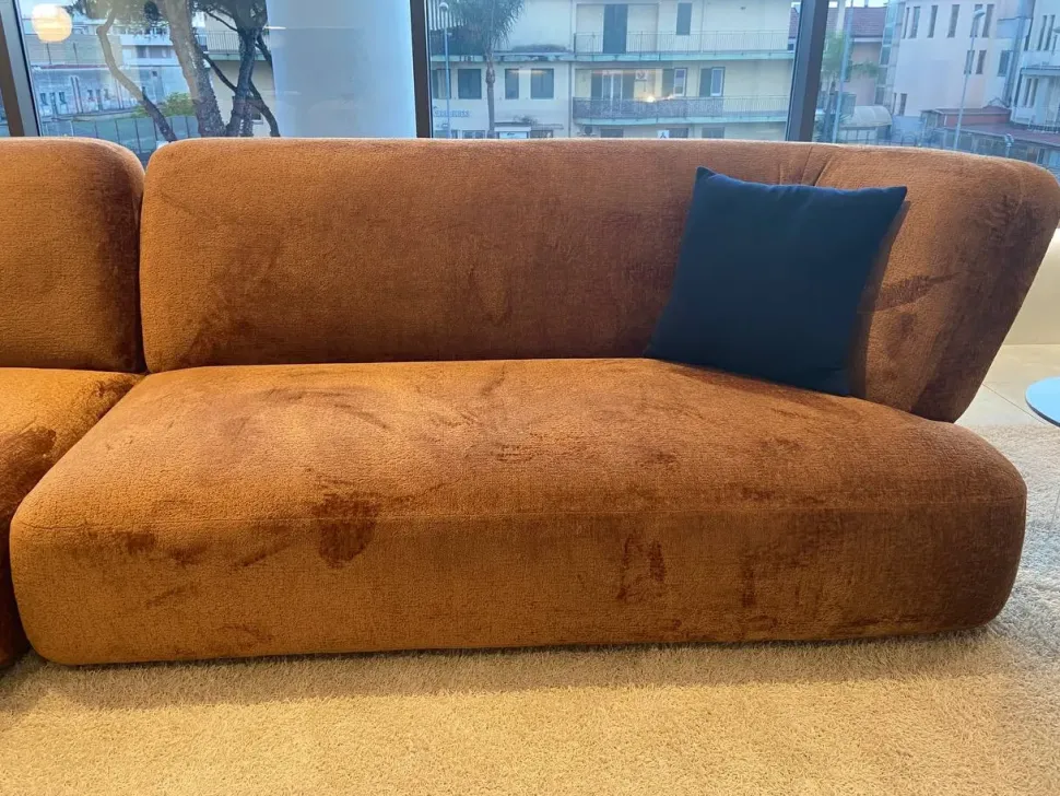 Divano Con penisola tessuto modello Londy di Lago