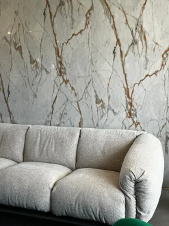 Divano da 3 posti modello Zazamax di Zanotta scontato