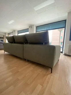 Divano da 4 posti modello Capri di Rosini scontato