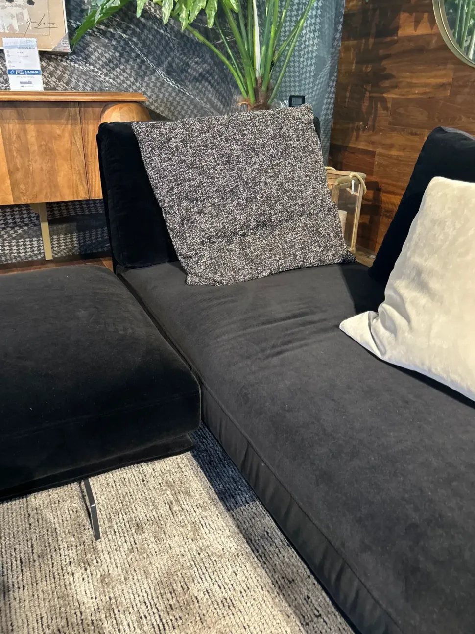 Divano design tessuto Avant après saba di Saba con sconto del - 33%