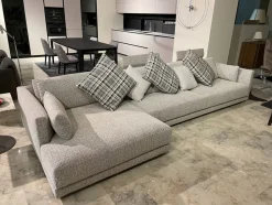 Divano design tessuto Bristol di Poliform con sconto del - 28%