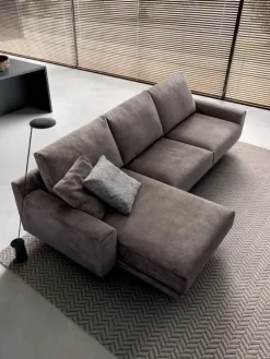 Divano Divano james in Tessuto sfoderabile  di Doimo salotti scontato 30%