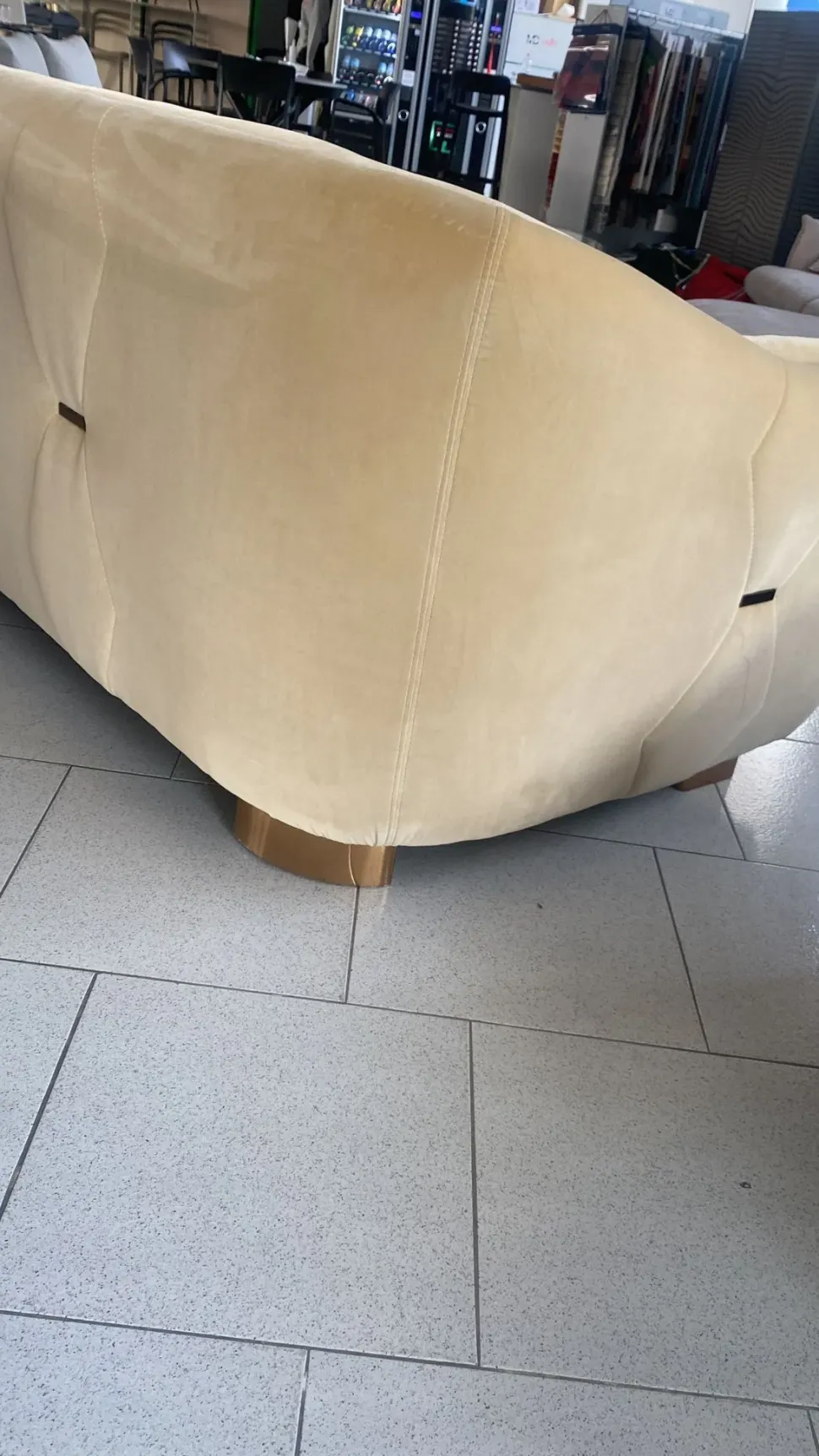 Divano Divano pronta consegna luxury acciaio velluto Md work in Offerta Outlet