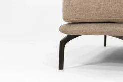 Divano Eclettico divano  di Md work in stile design a prezzo scontato