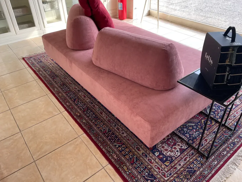 Divano Gravity Felis a PREZZO OUTLET scontato del 55%