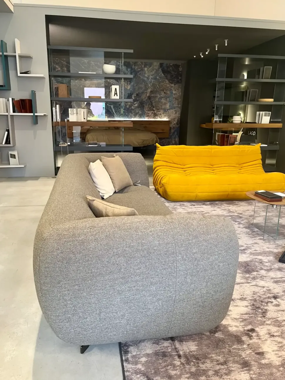 Divano Happening tessuto in poliuretano Lago in Offerta Outlet