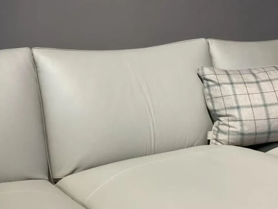 Divano Happy jack in Pelle Poltrona frau a prezzo scontato