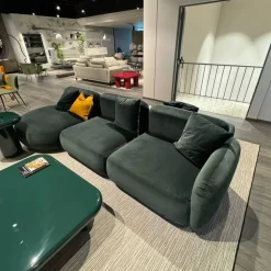 Divano Lineare in Tessuto non sfoderabile Ginza di Calligaris