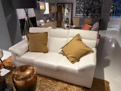 Divano Lineare Olimpo di Collezione esclusiva a prezzo scontato