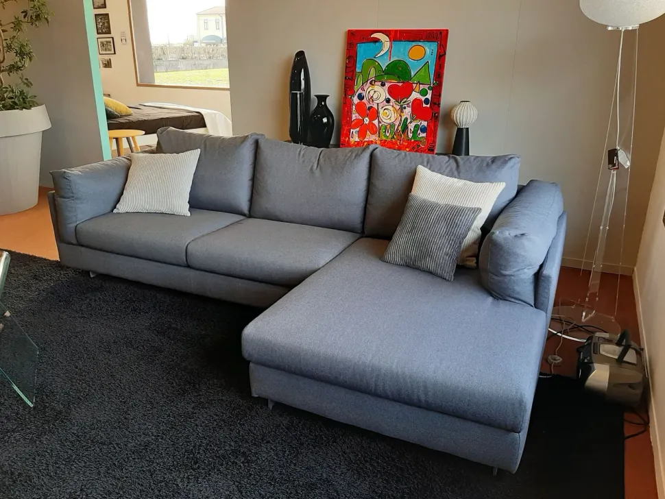 Divano Mod. zeno tessuto in misto piuma Biba salotti a prezzo Outlet