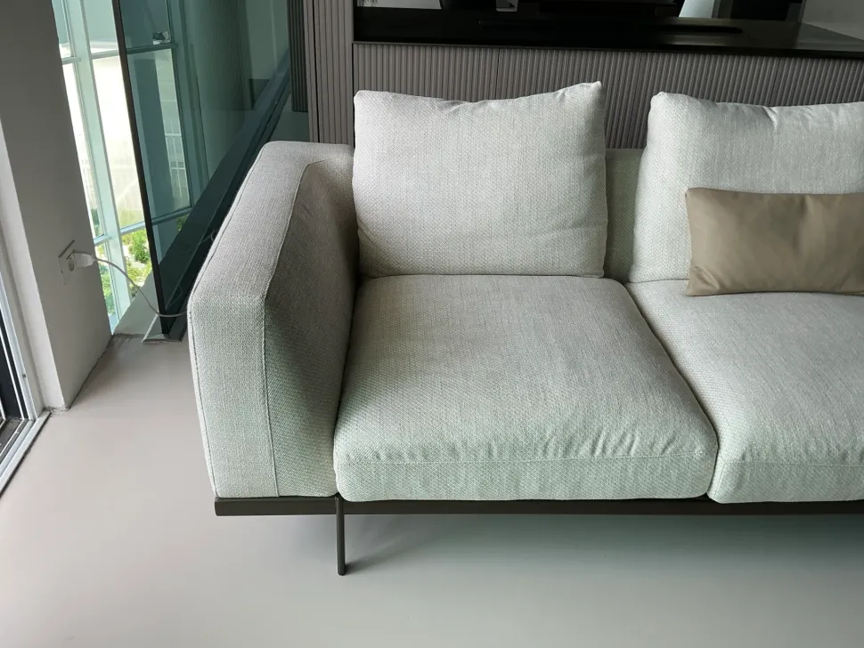 Divano Phil Bonaldo a PREZZO OUTLET scontato del 58%