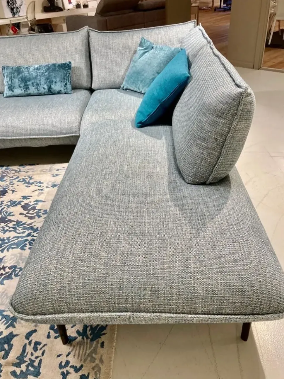 Divano Plumy in Tessuto sfoderabile di Gurian scontato 44%