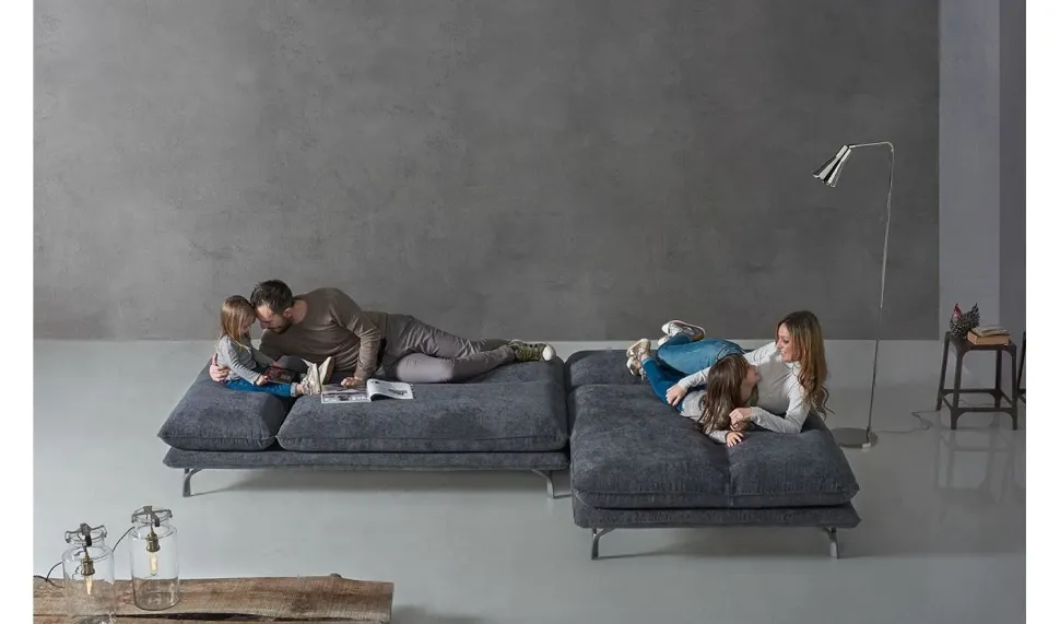 Divano Rock tessuto in poliuretano Excò in Offerta Outlet