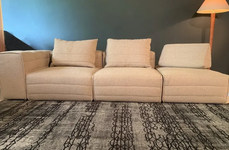 Divano Samet in Tessuto sfoderabile di Gervasoni scontato 46%