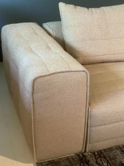 Divano Samet in Tessuto sfoderabile di Gervasoni scontato 46%