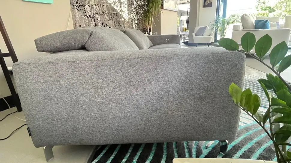 Divano Soho relax tessuto in poliuretano Divanidea a prezzo Outlet