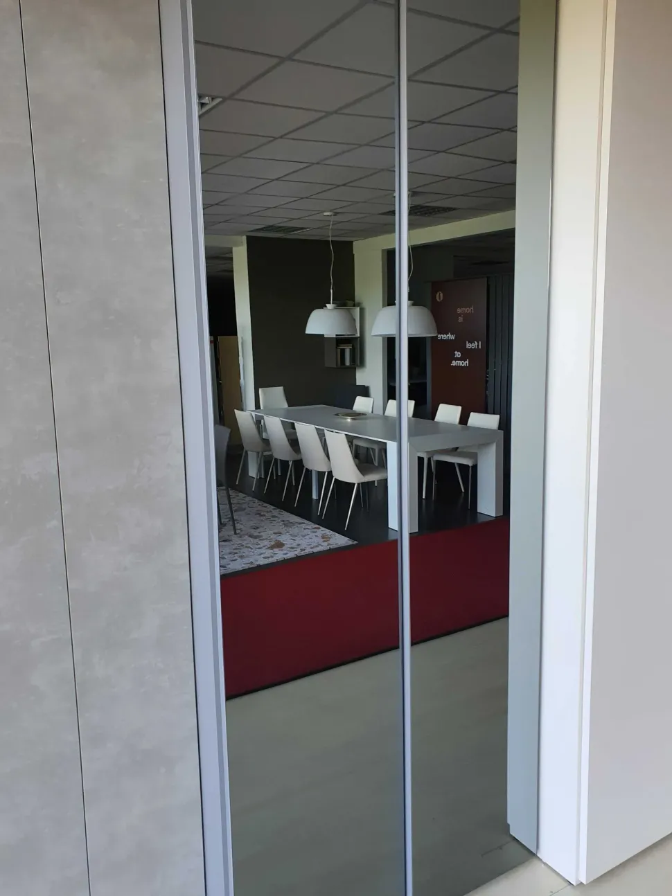 Ingresso moderno modello Profilo di Adok a PREZZI OUTLET