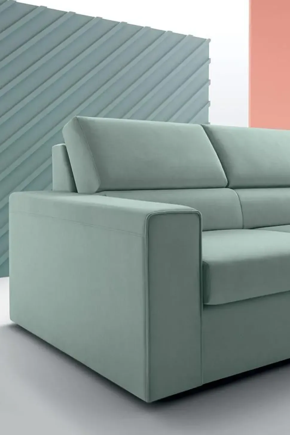 Inviaci la tua richiesta compilando il modulo e scopri il prezzo riservato del Divano Bloom Felis in foto