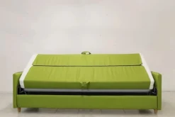 Letto modello Divano letto girevole expo di Artigianale in offerta