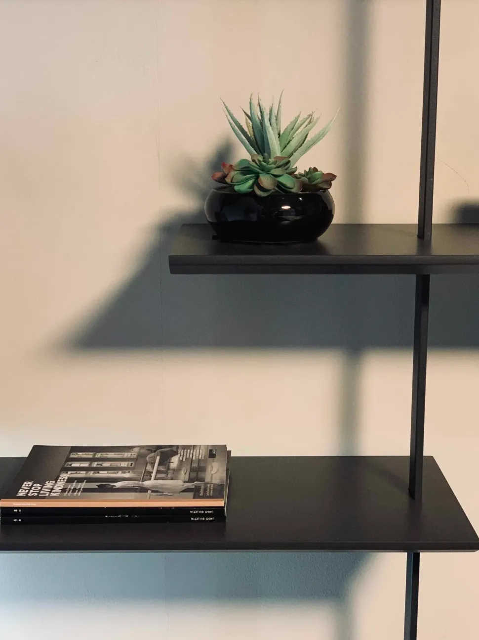 Libreria Cattelan italia in metallo in Offerta Outlet: scopri Airport