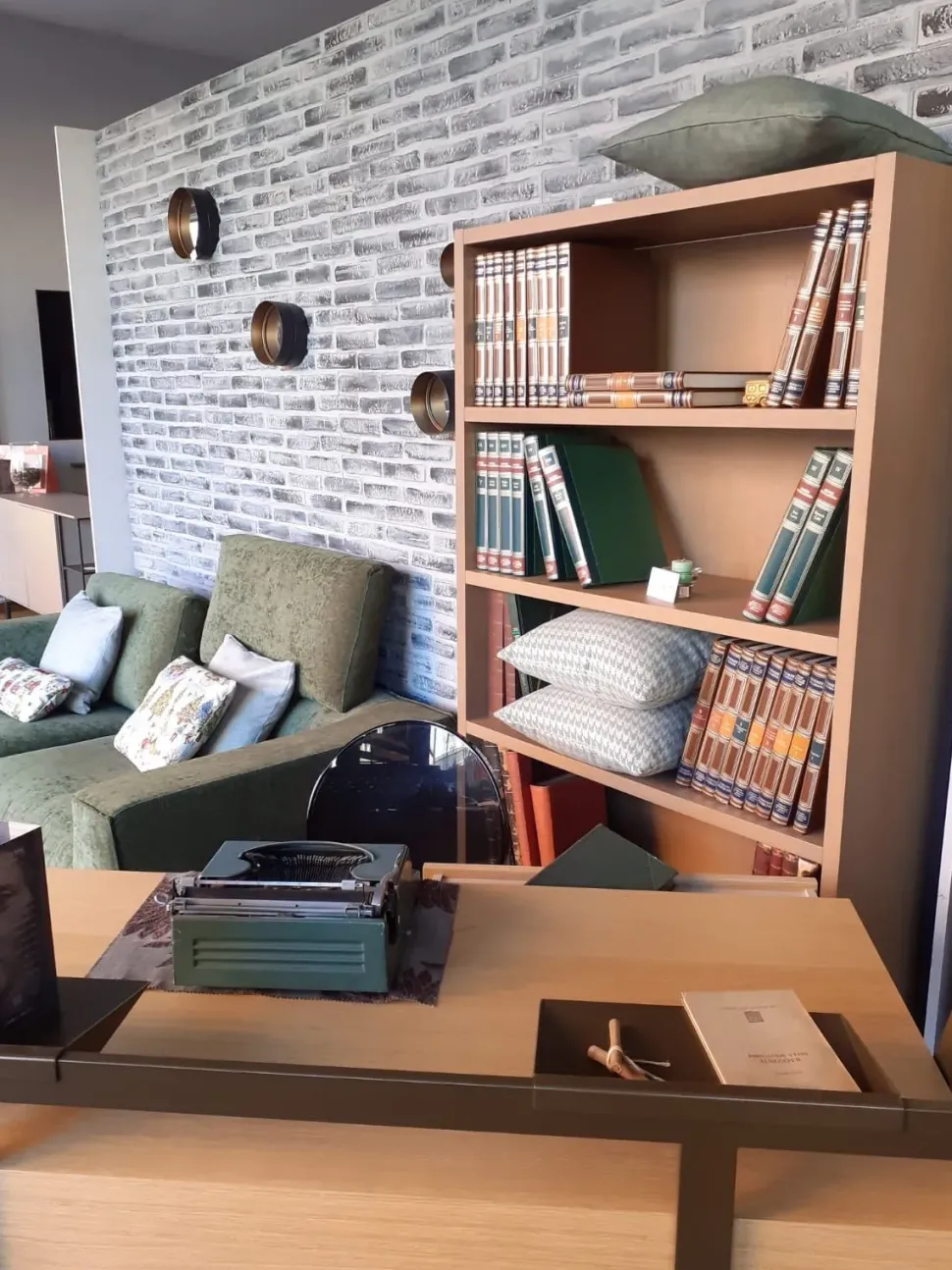 Libreria Logic stile moderna di 3b salotti scontata del 37%