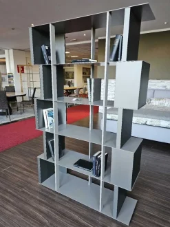 Libreria Manga  stile moderno di Ozzio scontata del 30%