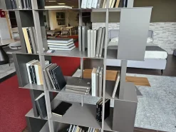 Libreria Manga  stile moderno di Ozzio scontata del 30%