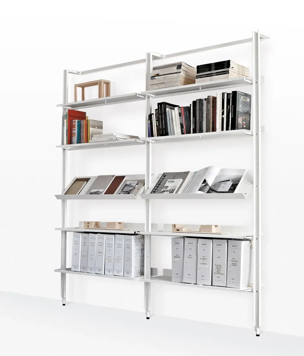 Libreria modello Acciaio a muro di Desalto a prezzo riservato