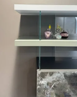 Libreria modello Air bifacciale di Lago a prezzo scontato