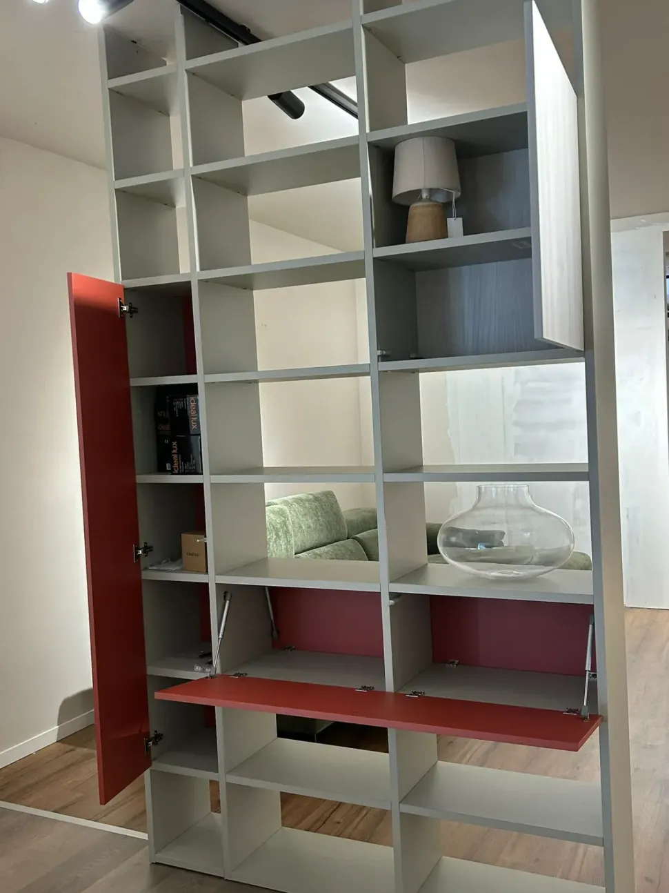 Libreria modello Infinity di Colombini casa a prezzo scontato