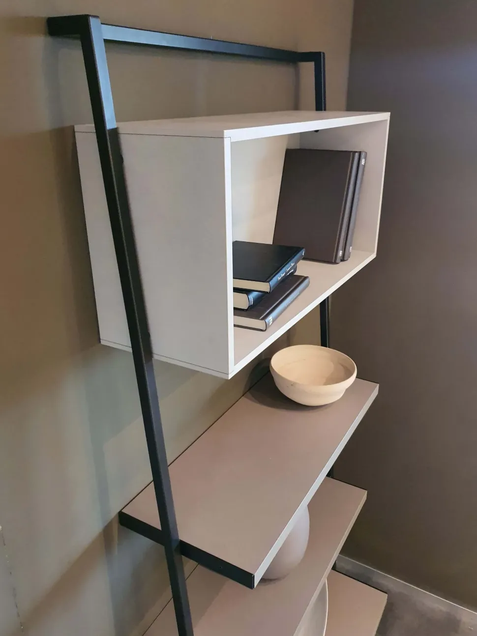 Libreria modello Movida di Tomasella a prezzo Outlet