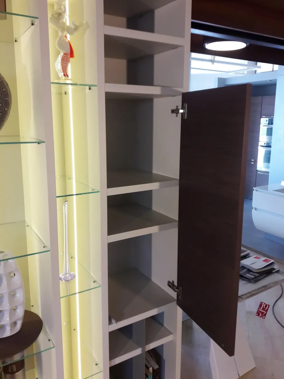 Libreria Mood stile moderna di Astor mobili in Offerta Outlet